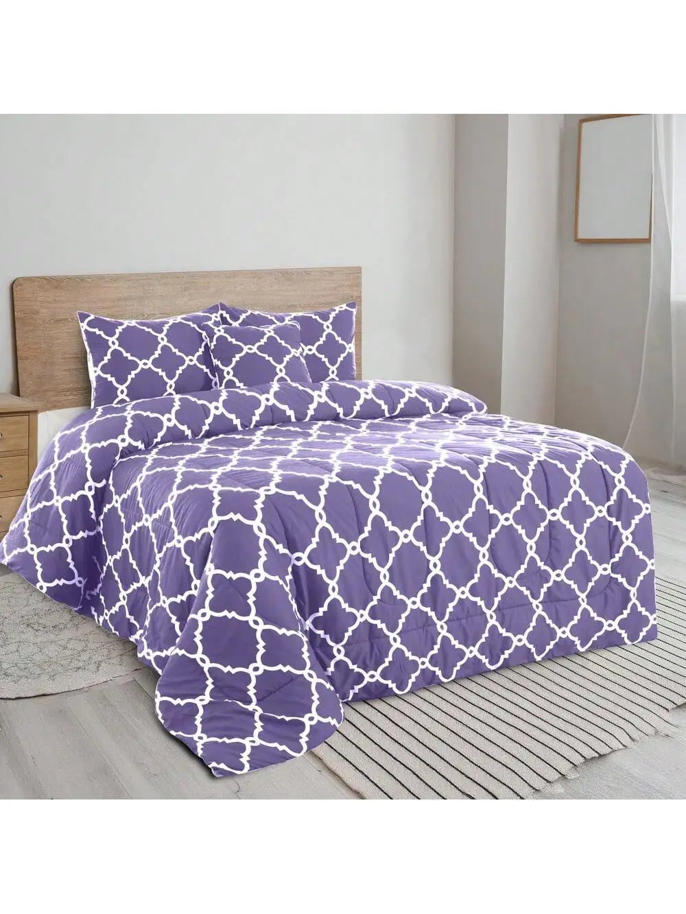 Reversible 5pc Printed Comforter Set, Inc. 1 Comforter, 2 Pillow Shams