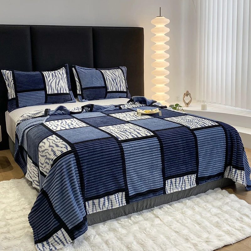 Soft Plush Plaid Throw Blanket, All Season, Multifunctional