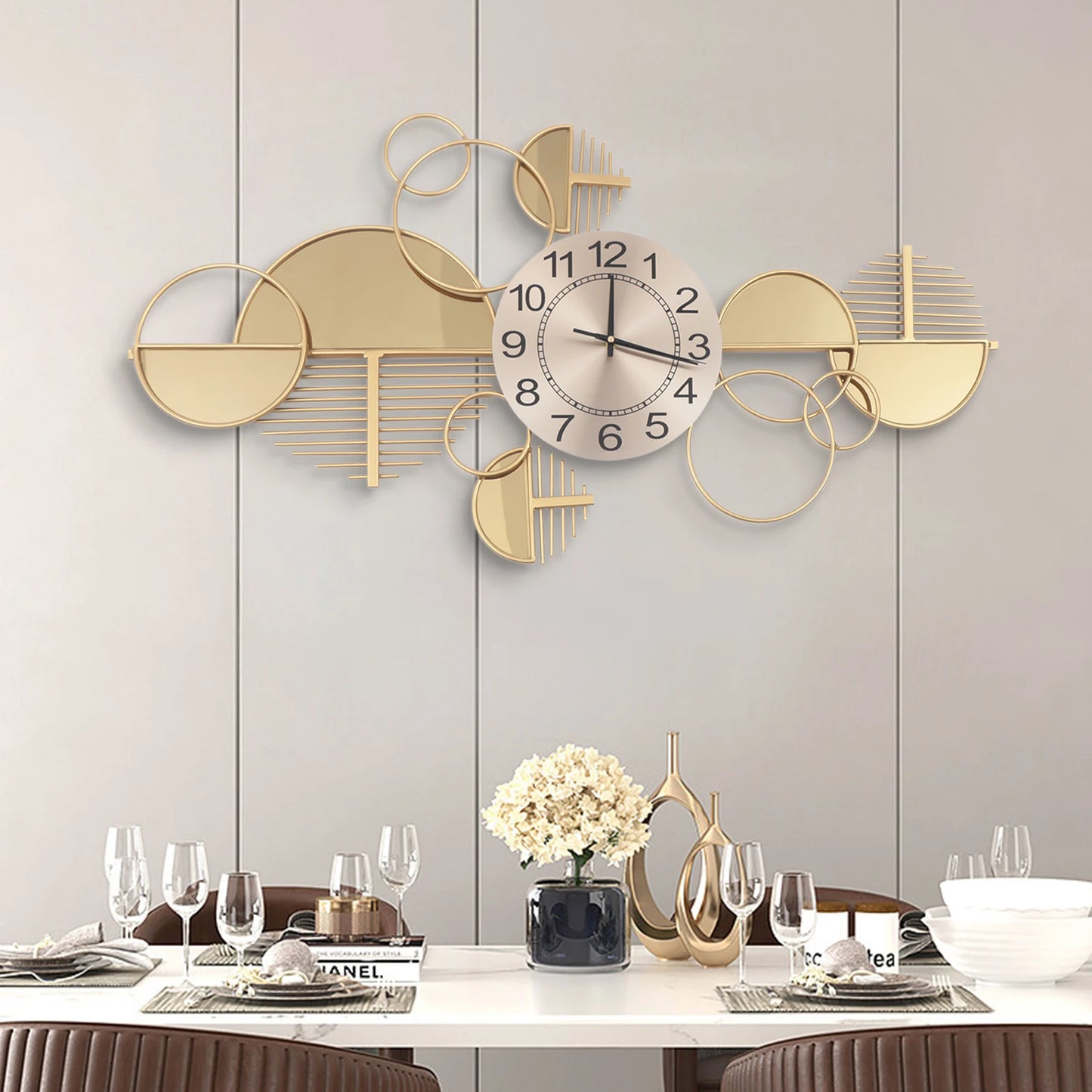 Creative Modern Metal Wall Clock, Silent Operation