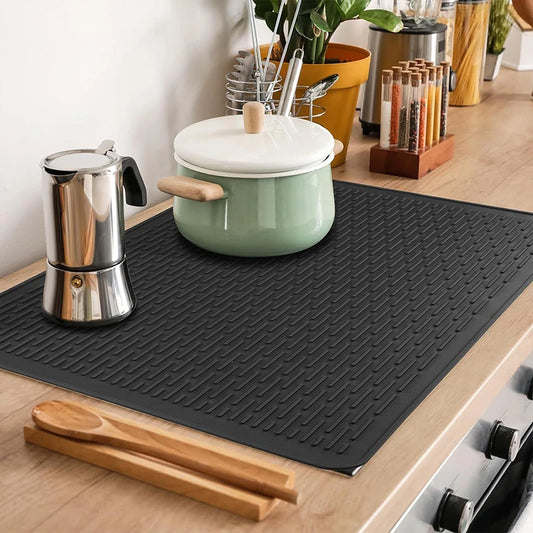 XL Multi-Use Mat Silicone Cooktop Protector, 71x51cm, Black